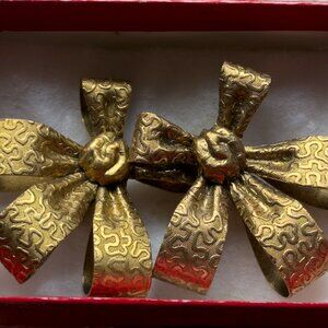 Big Gold Bow Vintage Clip On Earrings from Saks